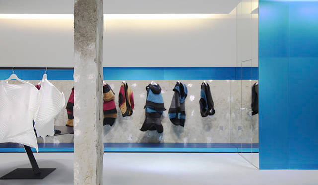 「ISSEY MIYAKE London flagship store」 designed by Tokujin Yoshioka