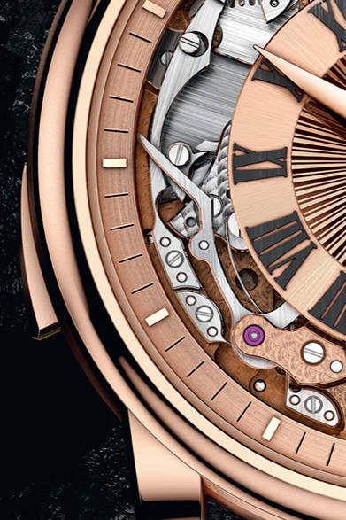 <strong>ROGER DUBUIS｜ロジェ・デュブイ<br />オマージュ ミニッツリピーター<br />フライングトゥールビヨン オートマティック</strong><br /><br />自動巻き、ローズゴールドケース、ケースサイズ直径45mm、世界20本限定、価格未定、入荷未定。<br /><br />ロジェ・デュブイ<br />Tel.03-3288-6640<br />http://www.rogerdubuis.com/jp