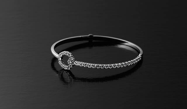Bracelet ¥1,240,920 (Gucci / Gucci Japan)