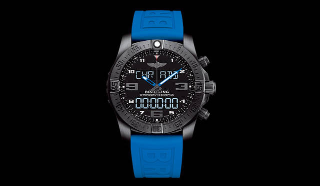 Breitling's first connected chronograph, the "EXOSPACE B55".<br /><br /><strong>BREITLING EXOSPACE B55</strong><br />Case | Black Titanium<br />Diameter | 46mm<br />Movement | Breitling B55 Caliber, COSC-certified, developed and manufactured in-house. Thermo-compensated SuperQuartz™<br />Functions | Analog hands, backlit LCD digital 12/24h display. 1/100th of a second chronograph, UTC time, countdown/count-up (MET) function, flight time chronograph, lap timer chronograph, countdown, second time zone, 7 programmable alarms, perpetual calendar with week display, battery charge indicator<br />Strap | Rubber<br />Water resistance | 100m<br />Price | ¥1,200,000 (excluding tax)