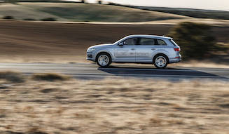 Audi Q7 e-tron