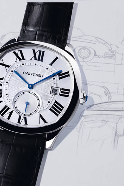 <strong>ドライブ ドゥ カルティエ</strong><br />ケース｜ステンレススチール<br />直径｜40mm<br />ムーブメント｜自動巻き（Cal.1904-PS MC）<br />ストラップ｜アリゲーター<br />防水｜日常生活<br />発売時期｜2016年5月予定<br />予価｜71万円<br /><br />Ⓒ Cartier 2016