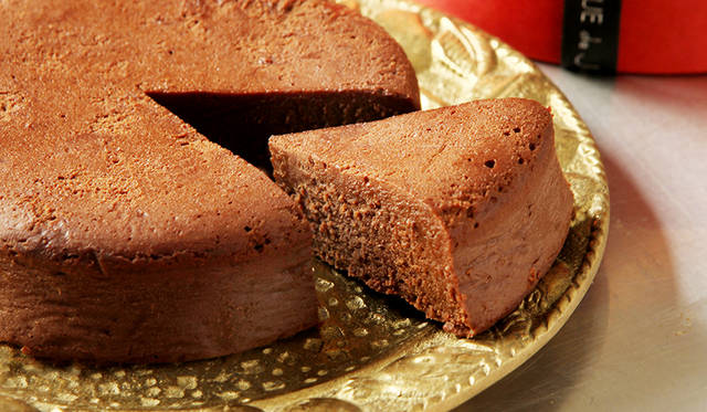 <strong>Classic Chocolat</strong> Price | ¥2,000