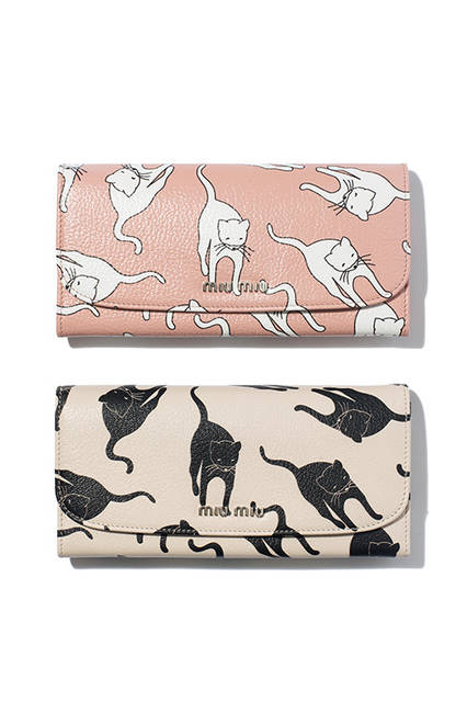 Miu Miu Pop-Up Store Opens at Isetan ShinjukuWallet ¥74,520