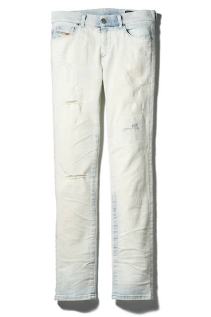 <strong>DIESEL Aoyama Exclusive</strong><br/>WOMEN'S Denim Pants (SANDY 674A)<br/>Price | ¥44,000