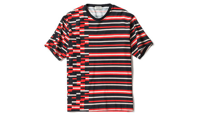 <strong>Onitsuka Tiger×ANDREA POMPILIO</strong><br/>A T-shirt printed with an original pattern combining two types of border patterns.<br/>¥17,280 (Sizes 44, 46, 48, 50)