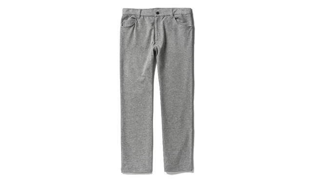 <strong>Onitsuka Tiger×ANDREA POMPILIO</strong><br/>Basic five-pocket pants made from stretch denim. Features an embossed tiger face patch made of a different material on the back pocket.<br/>¥18,360 (Sizes XS, S, M, L)