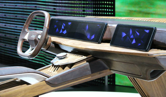 FCA: Showcased a concept cockpit for Jeep, alongside updates to its "U connect" telematics system to connect with Apple "Car Play" and Android "Android Auto."