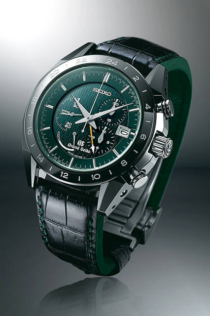 <strong>Grand Seiko<br />Black Ceramic Limited Collection<br />Spring Drive Chronograph GMT</strong><br />Case│Zirconia ceramic (outer case), Bright titanium (inner case)<br />Movement│Automatic Spring Drive (Cal.9R96)<br />Functions│Date display, Chronograph (30-minute counter, 12-hour counter), Dual-time display, Power reserve indicator<br />Strap│Crocodile<br />Water resistance│10 bar<br />Limited edition│600 pieces (SBGC017, green dial)<br />Release date│Scheduled for release on June 10, 2016<br />Estimated price│¥1,400,000 (excluding tax)<br />