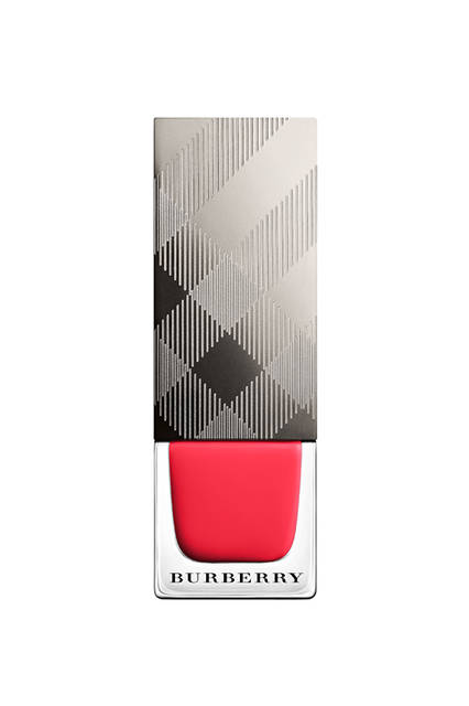 <strong>[Limited Edition] Burberry Nail Polish</strong><br />Color | Bright Coral Red<br />Price | ¥2,500 (excl. tax)<br />