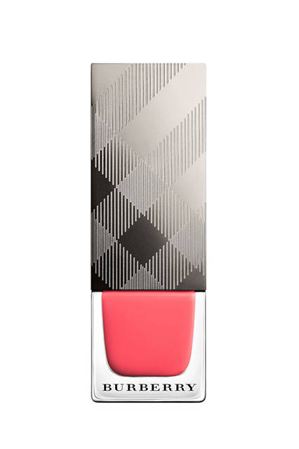 <strong>[Limited Edition] Burberry Nail Polish</strong><br />Color | Coral Pink<br />Price | ¥2,500 (excl. tax)<br />