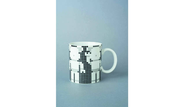 <strong>BE@RBRICK Tile Mug Cup</strong> / Price ¥2970 © Makoto Ohzu BE@RBRICK TM & © 2001-2016 MEDICOM TOY CORPORATION. All rights reserved.