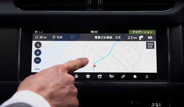 InControl Touch Pro uses a 10.2-inch capacitive touchscreen