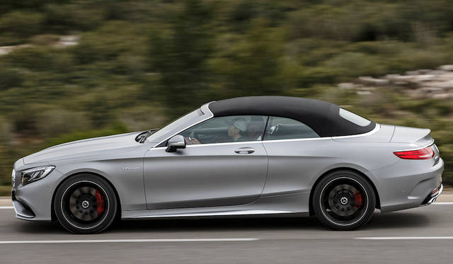 S63 4MATICカブリオレにはAMG専用の7段「スピードシフト」