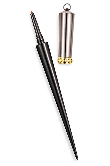 Lip Definer