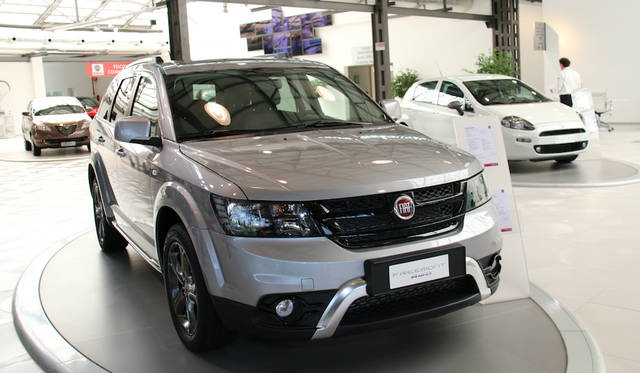 Fiat Freemont AWD. The Fiat version of the Dodge Journey, manufactured at FCA's Mexican plant.