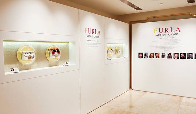 FURLA 銀座でのお披露目の様子(展示終了)