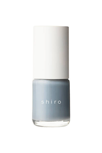<strong>亜麻ネイル</strong><br /> 価格｜全18色 10mL 　2400円（税抜）<br />