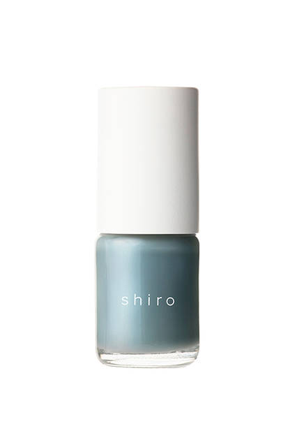 <strong>亜麻ネイル</strong><br /> 価格｜全18色 10mL 　2400円（税抜）<br />