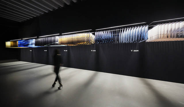 <strong>Retrospective</strong><br>これまで9回のレクサスの展示を、1つの展示につき24コマで構成している