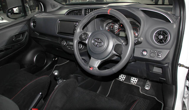 VITZ GRMN