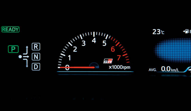 PRIUS PHV GR SPORT