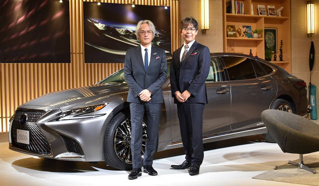 LEXUS INTERNATIONAL President 澤良宏氏（写真左）