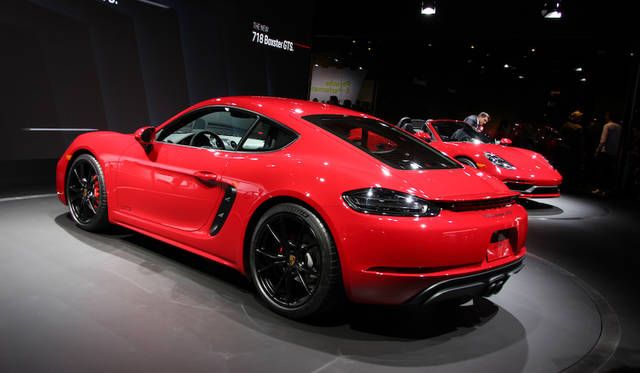 Porsche 718 Cayman GTS