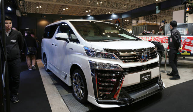 <strong>Toyota Vellfire TRD｜トヨタ ヴェルファイア TRD</strong><br> TRD（トヨタテクノクラフト）が持ちこんだドレスアップしたヴェルファイア