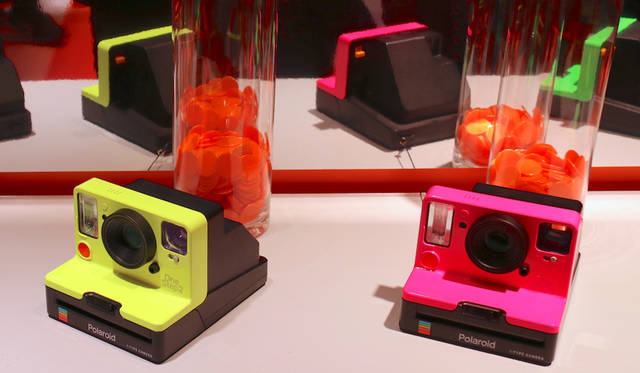 Polaroid OneStep2