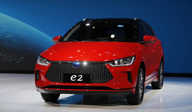 BYD e2