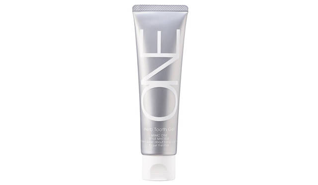 <strong>Herb Tooth Gel</strong><br>Volume | 70g<br>Price | ¥1,800 (excl. tax)