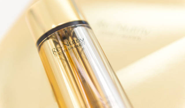 <strong>ESTÉE LAUDER｜エスティ ローダー</strong><br>美容液「リニュートリィブ ダイヤモンド デュアル セラム」 [25mL] 4万8600円