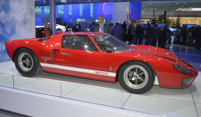 1964年登場の“先代”フォード GT40