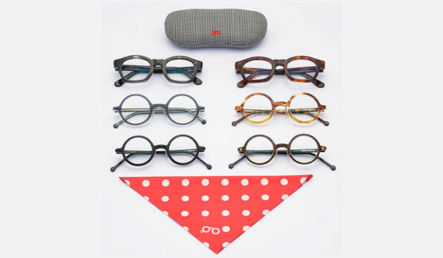 Hakusan Megane x TAKEO KIKUCHI "Collaboration Eyewear" ROUND CLASSIC ¥33,480 each (Black-Leopard), ROUND AMPLE ¥35,640 each (Gray Tortoiseshell-Smoked Brown), GLAM REC ¥35,640 each (Smoked Black-Havana) (All available Jan 23, 2015 / Select TAKEO KIKUCHI stores)