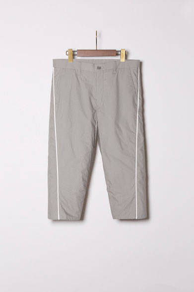 Punching Typewriter Twist Cropped Pants 2万520円