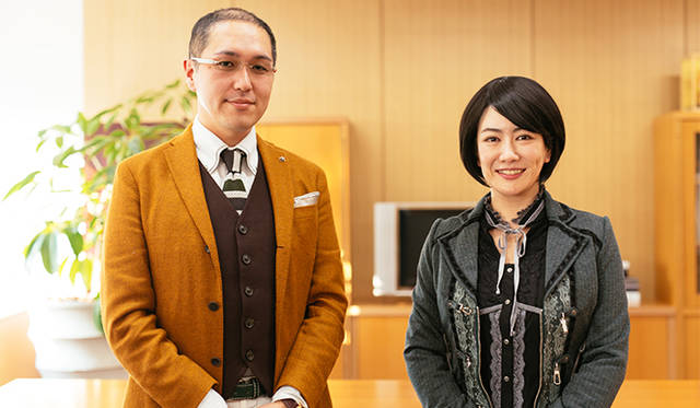 2月3日に共著『正しい恨みの晴らし方』を刊行した、脳科学者の中野信子氏（右）と心理学者の澤田匡人氏