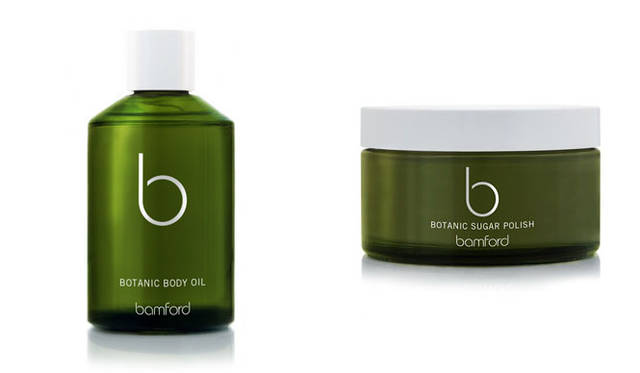 Left: "bamford" BOTANIC COLLECTION "Botanic Body Oil" (125mL) ¥8,640. Right: "bamford" BOTANIC COLLECTION "Botanic Sugar Polish" (200mL) ¥8,640
