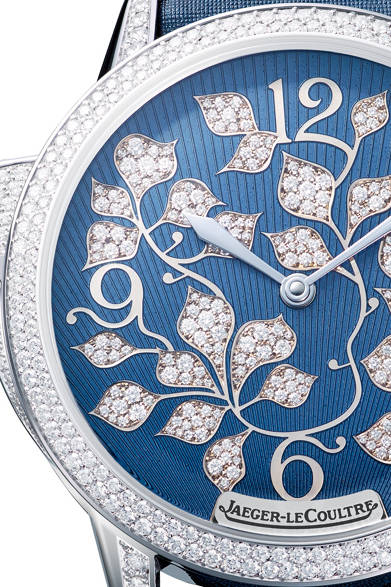 Case | 18K white gold<br />Diameter | 39mm<br />Thickness | 8.68mm<br />Movement | Automatic, Cal. 942<br />Power reserve | 40 hours<br />Strap | Alligator strap<br />Functions | Hours, minutes, minute repeater<br />Price (excl. tax) | ¥28,500,000<br />Expected release | August