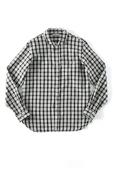 Shirt ¥33,480 (Margaret Howell)