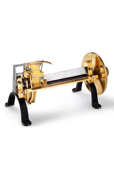 Antoine LeCoultre, inventor and founder of Jaeger-LeCoultre, developed a device in 1844 that enabled measurement in microns for the first time. It served as a standard of measurement for over half a century.
