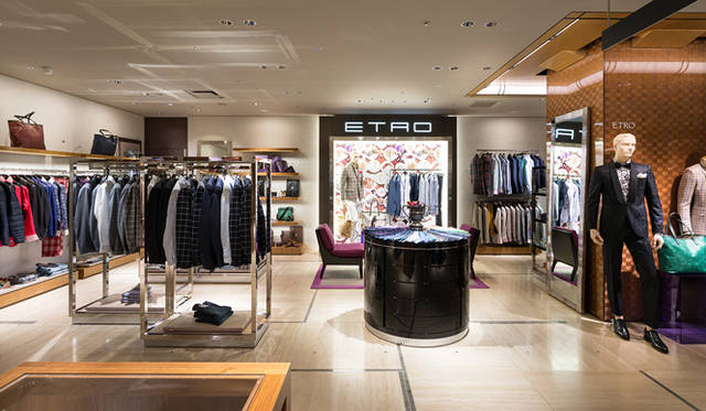 <strong>ETRO</strong><br />Isetan Shinjuku Men's Building 4F, International Luxury