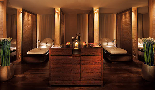 The Peninsula Spa<br />1-8-1 Yurakucho, Chiyoda-ku, Tokyo 6F<br />Tel | 03 6270 2299 (Direct to Spa)<br />Spa Hours | 10:00 AM - 10:00 PM