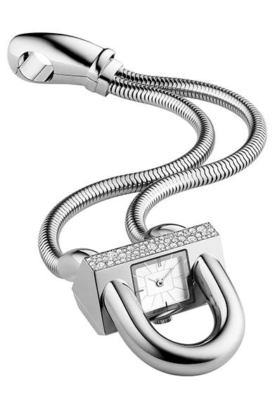 Cadenas Watch Sertie Gold BraceletMaterials: White gold, diamonds, mother-of-pearlMovement: QuartzPrice: ¥5,022,000