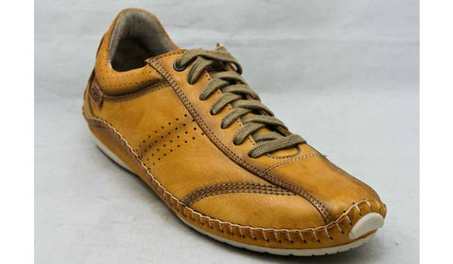 <strong>PIKOLINOS｜Pikolinos</strong><br />JAPAN MODEL Men's sneakers (PKW6504Z) ¥27,000