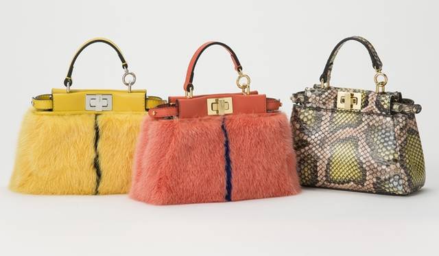 Micro Peekaboo [W15 x H11.5 x D5.2] Mink (two colors) ¥381,240, Python ¥301,320 <br>Mink in yellow (event pre-release), mink in coral, and python are exclusive to Mitsukoshi Isetan.