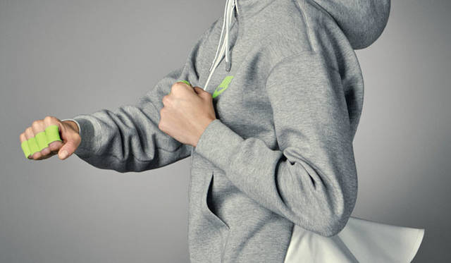 <strong>NikeLab</strong><br />NikeLab × sacai Collection<br />