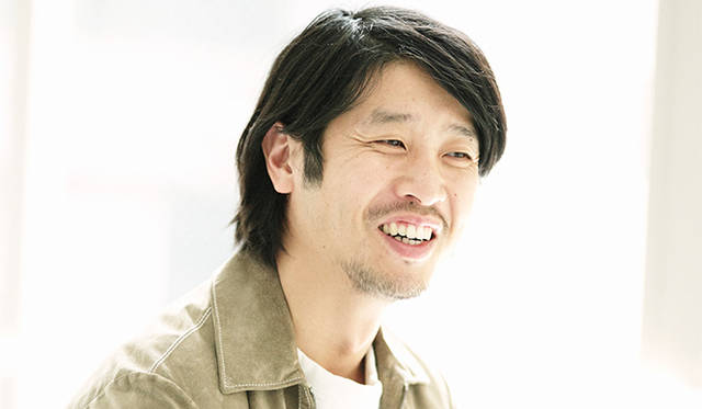 Mr. Tochigi, a stylist active in men's fashion magazines, including OPENERS.