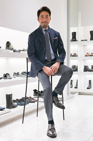 <strong>WH</strong><br />Yoshimasa Hobashi in double monk straps