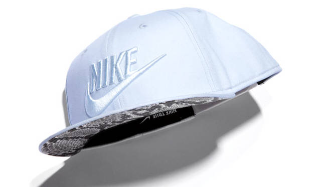 <strong>BEAUTY&YOUTH</strong><br align="left">NIKE PYTHON CAP BYSP (1279-499-1072) ¥3,780